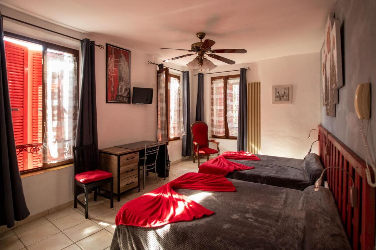 הייר Hotel Les Orangers מראה חיצוני תמונה